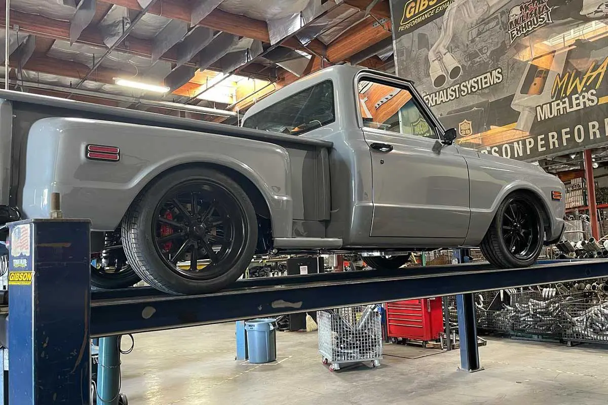 1969 Chevy C10 Dana Estes 9
