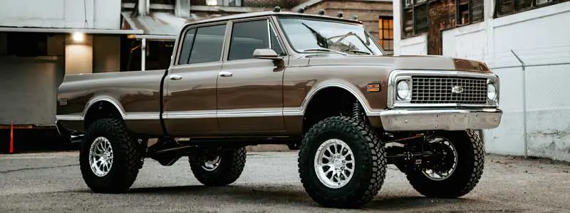 1970 Chevy K10 4x4 Crew Cab JPS Customs Thumbnail 2
