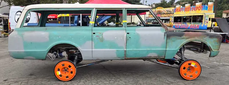 1967 Suburban 4x4 Flat Out Rides Thumbnail