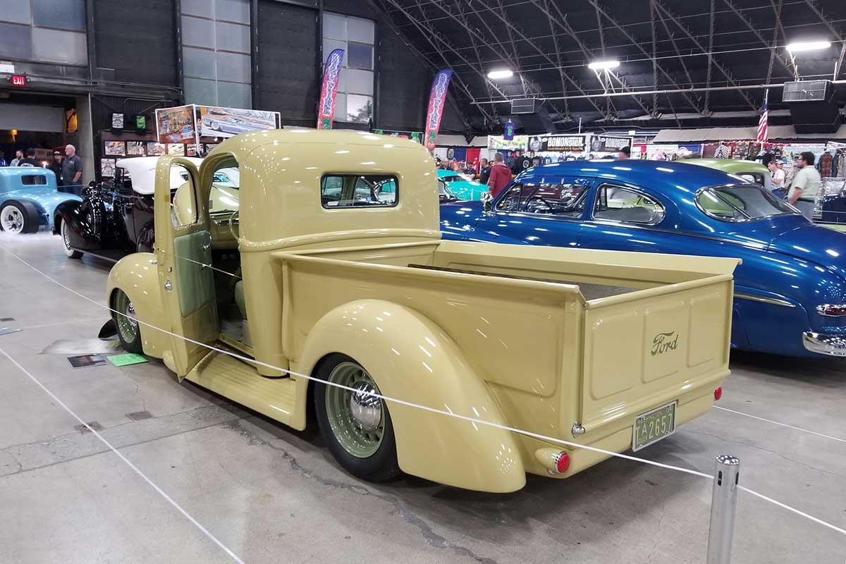 41 Ford Pickup Bud & Marilyn Wolfe 9